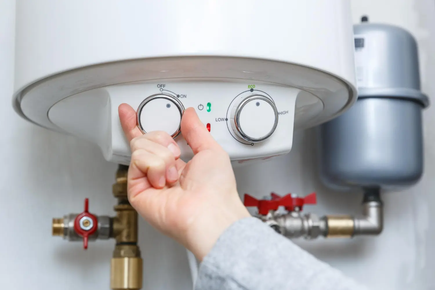 Why Is My Tankless Water Heater Making Strange Noises in Bridgeville?